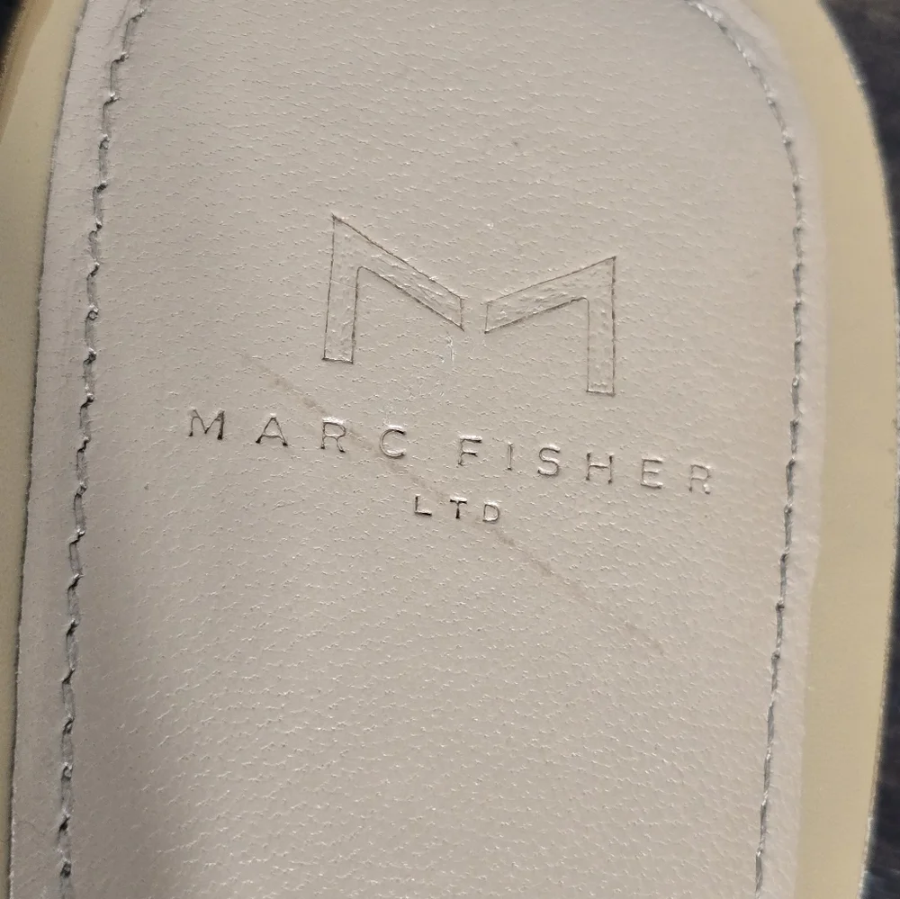 Marc Fisher Ltd. Reanna Leather Woven Flat Sandals Women's Size 10M - Picture 7 of 12